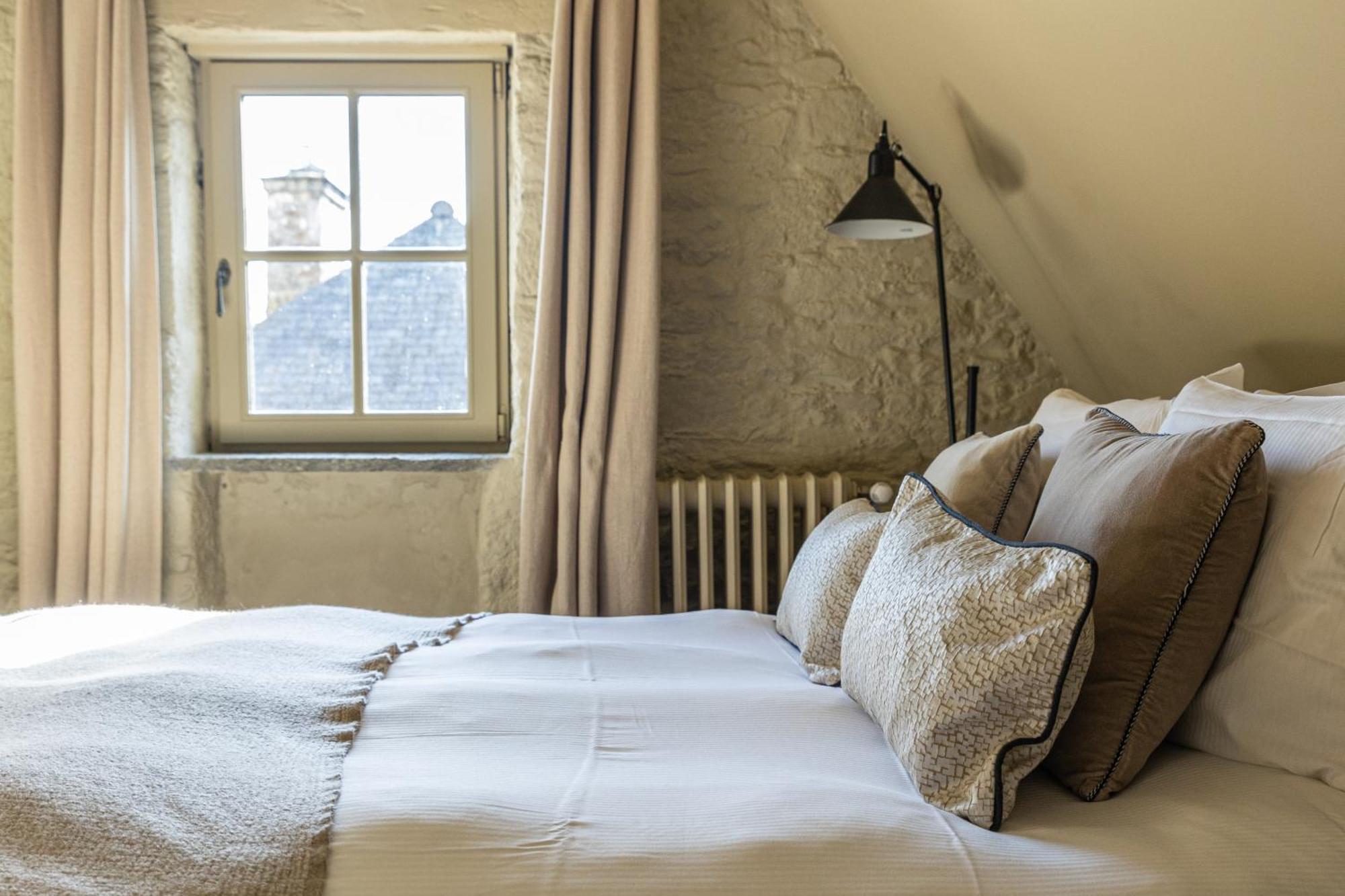 La Maison Pavie Dinan Bagian luar foto